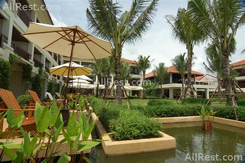 The Briza Beach Resort Khao Lak 12